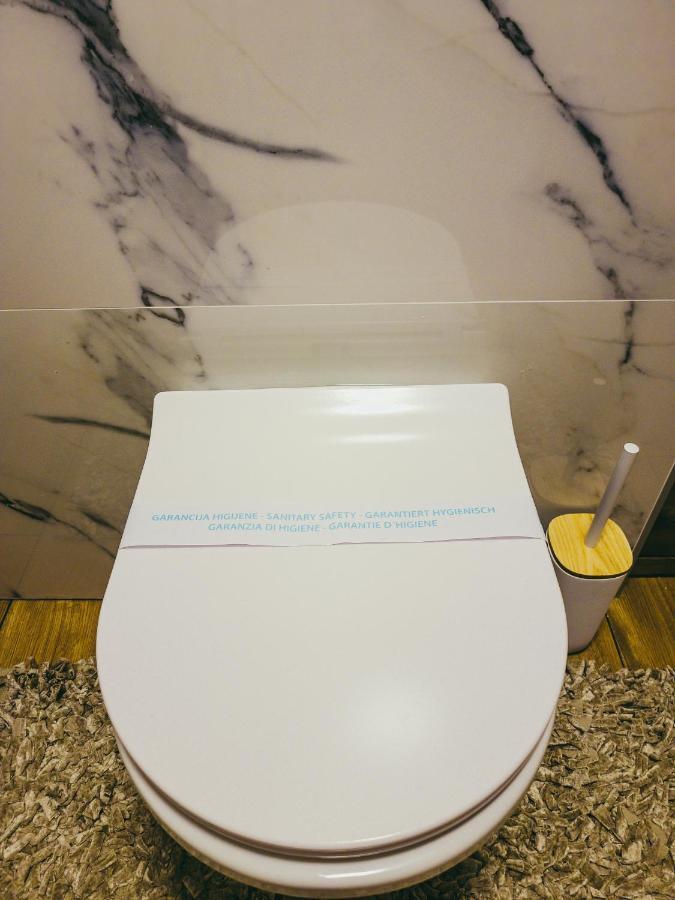 ביוגראד נה מורו Residence ǁ Corino מראה חיצוני תמונה